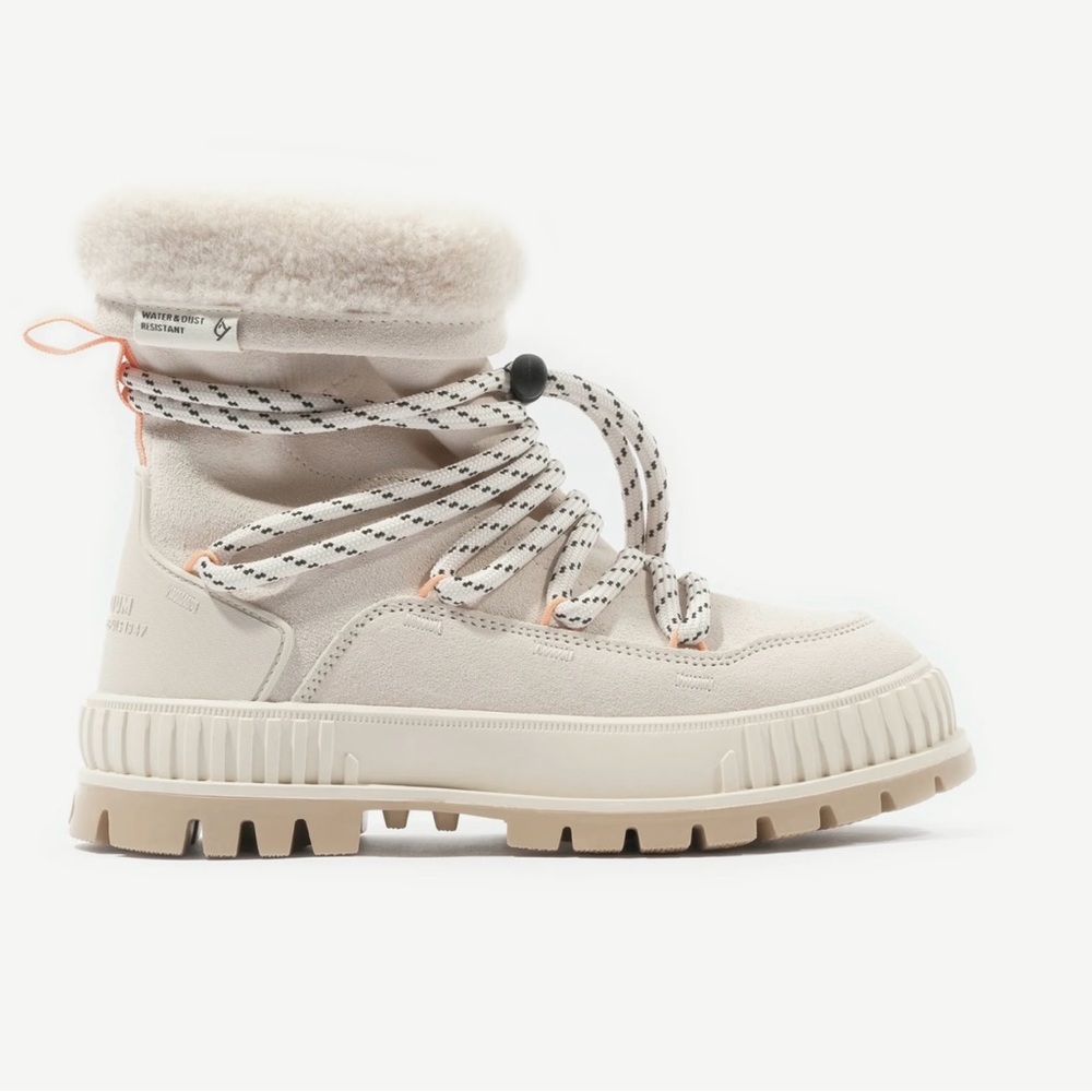 ADORABLE PALLADIUM WINTER BOOTS!! SIZE 8.5

PALLASHOCK HIVER | ALMOND MILK